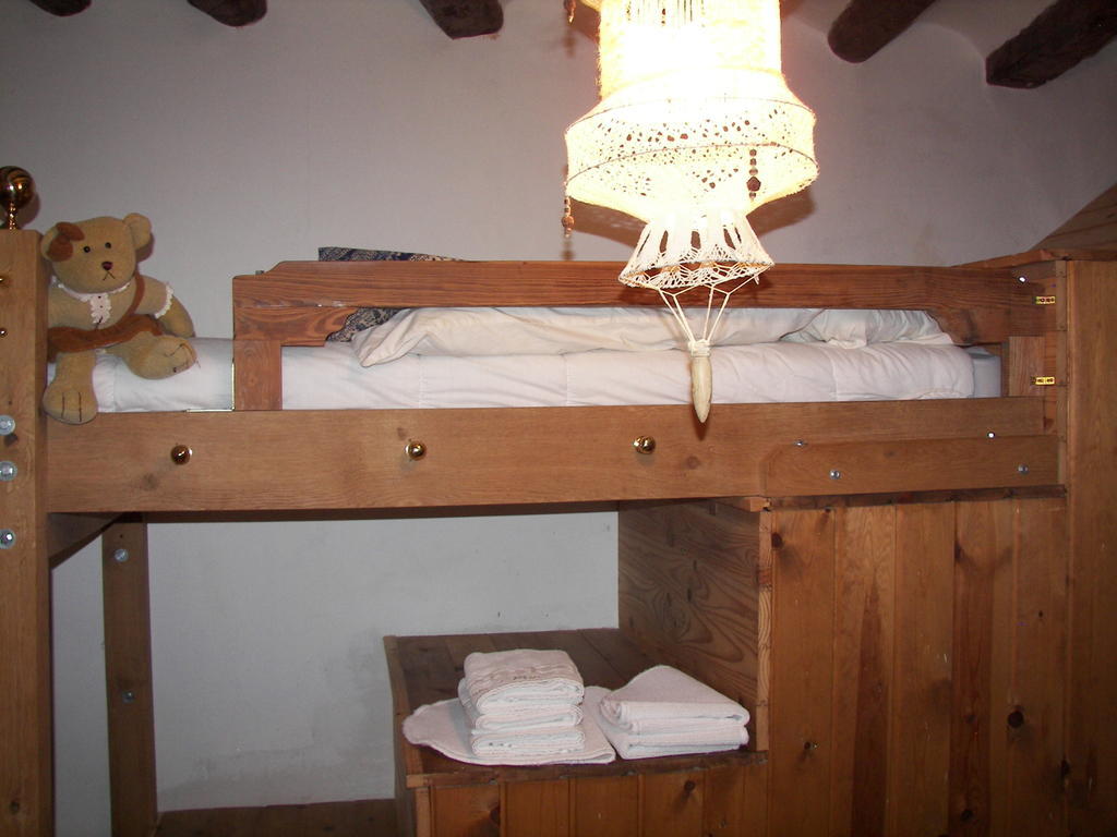 Antigua Casa Catones Hotel Huesca Kültér fotó
